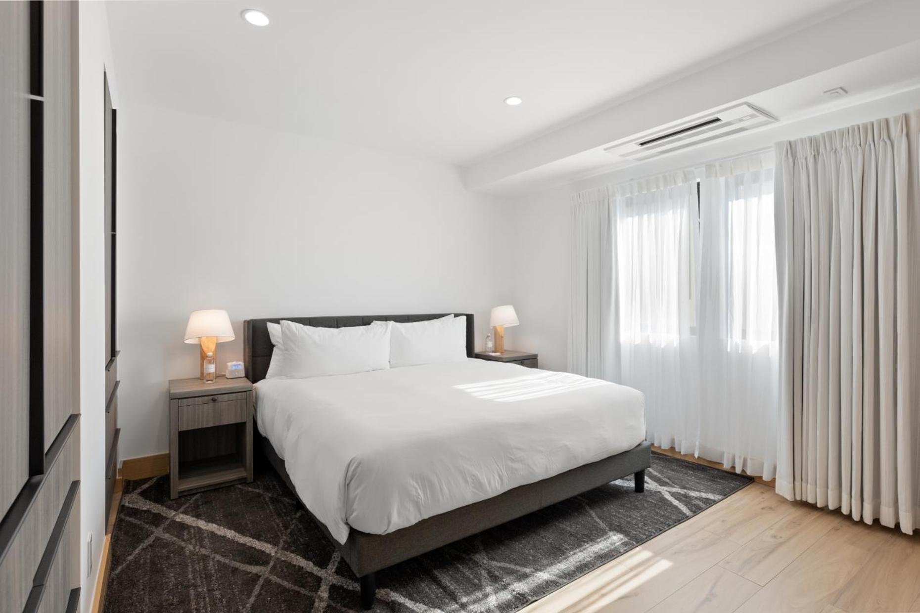 Malibu Sand Carbon Beach Suites Eksteriør bilde